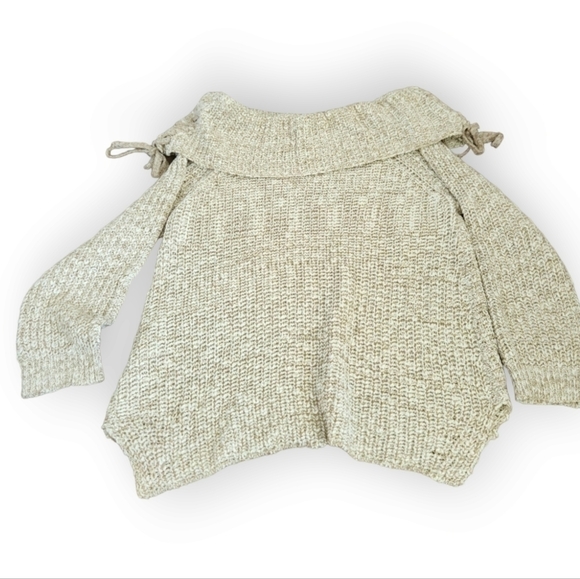 Umgee Chunky Cowl Tie Sweater Medium - Picture 2 of 6